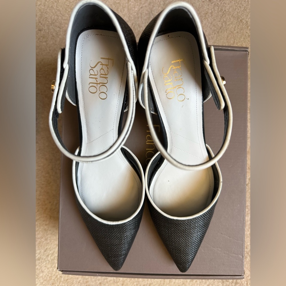 Lightly used-Franco Sarto Lilah Pump
